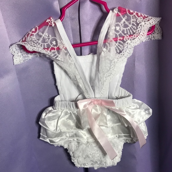 Baby photo shoot clothing - Picture 2 of 2